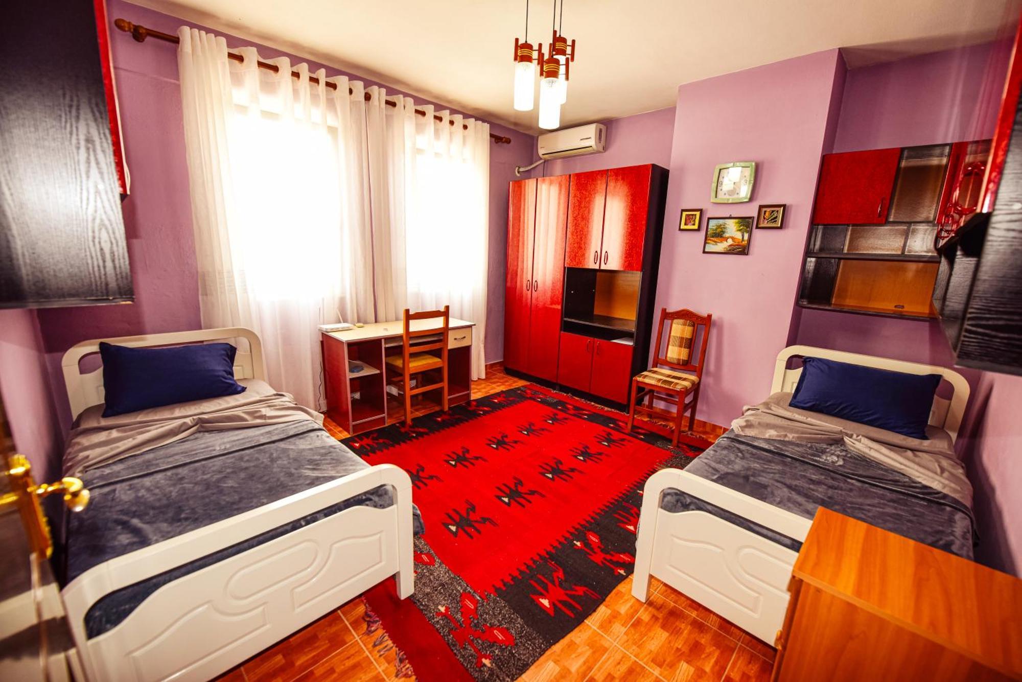 Apartamento Del Capitan Apartment Shkoder Exterior photo